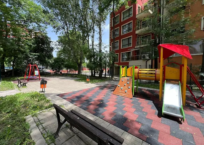 Madrid 2Bdr W Free Parking Near Metro, Serdika Mall