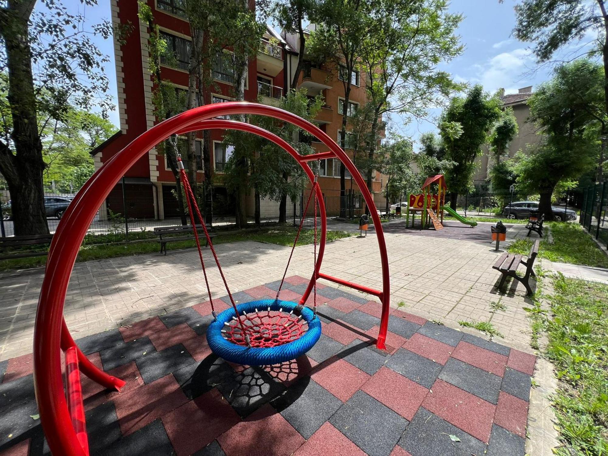 Madrid 2bdr W Free Parking Near Metro, Serdika Mall *